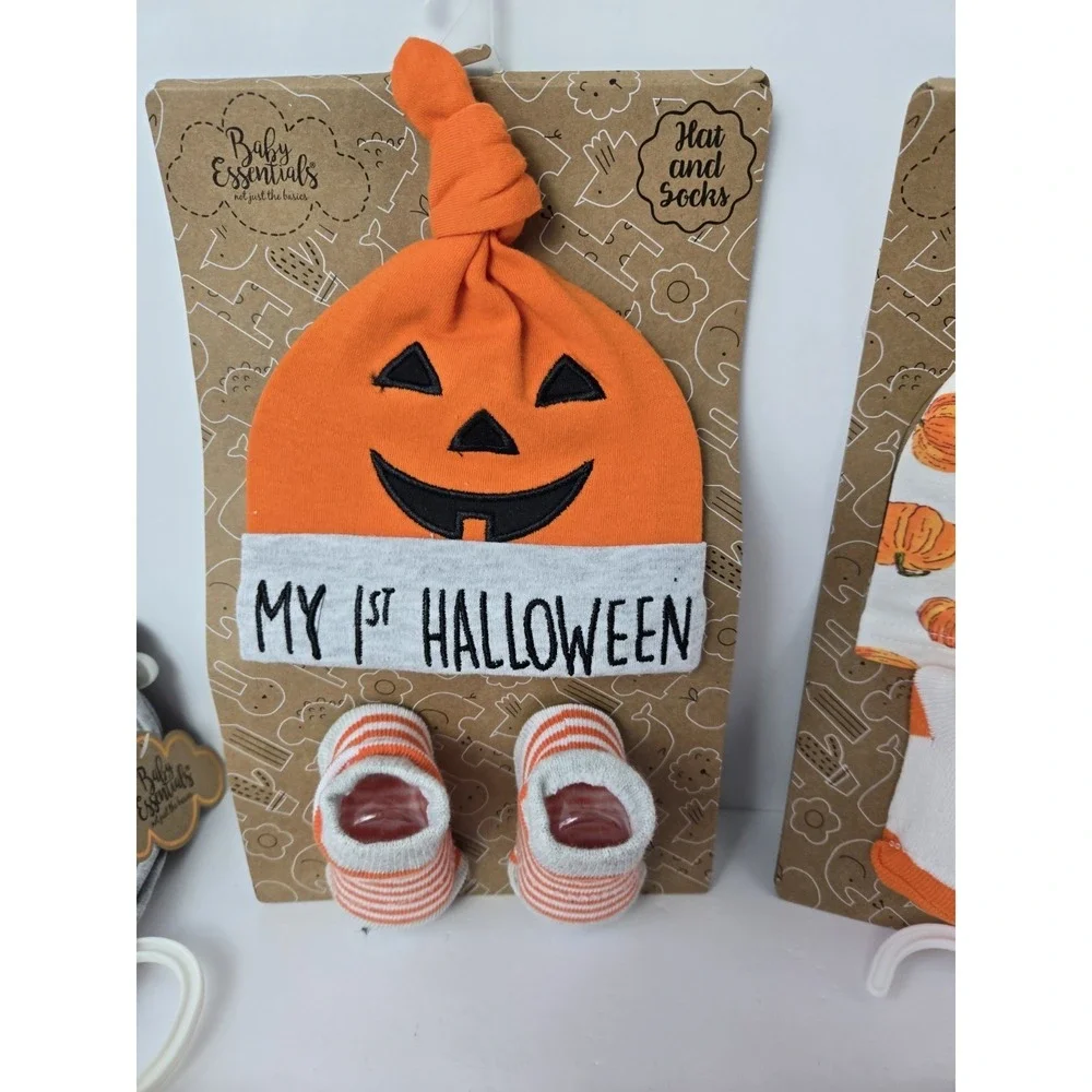 Baby Essentials Halloween‎ bib hat sock lot all NWT First Halloween Fall